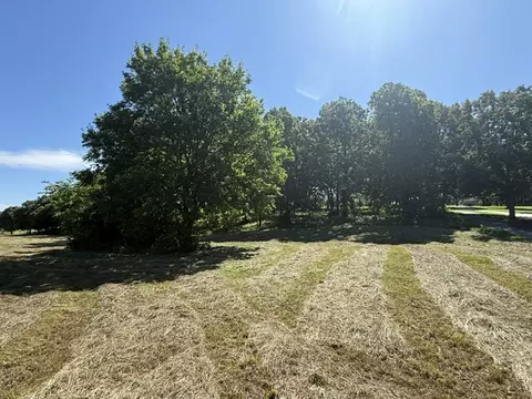 4019 Savannah Dr, Harrison, AR 72601 photo 4