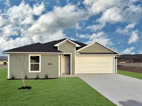 881 Sagely St, Prairie Grove, AR 72753
