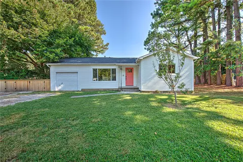 1170 N Maxwell Dr, Fayetteville, AR 72703