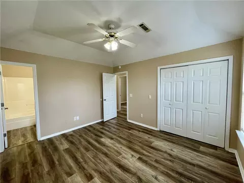 Bedroom - 2381 Springbrook Ave, Springdale, AR 72764 photo 1 of 3