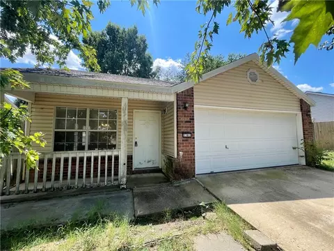 Exterior - 2381 Springbrook Ave, Springdale, AR 72764 photo 2 of 5