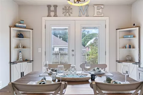 Dining - 606 Emerald St, Lowell, AR 72745 photo 3 of 3
