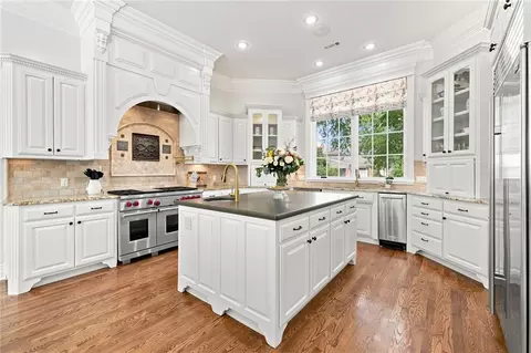 4921 Clear Creek Blvd, Fayetteville, AR 72704