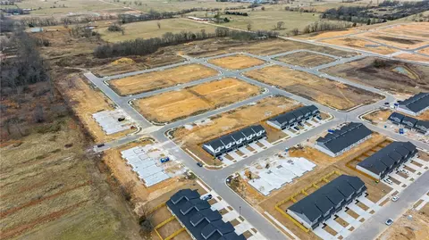 View/Area - 401 Jasper Rd, Centerton, AR 72719 photo 5 of 10