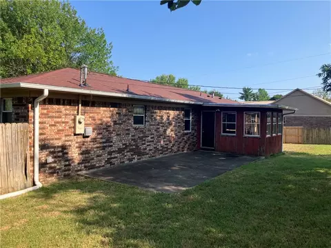 Exterior - 3956 Perry St, Harrison, AR 72601 photo 7 of 7