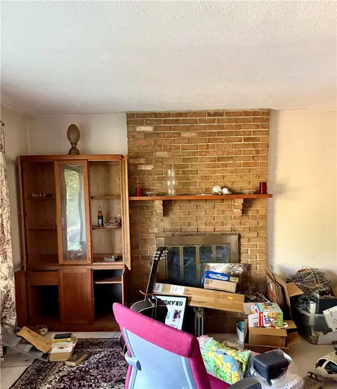 Living - 36 S Redbud Ave, West Fork, AR 72774 photo 1 of 1