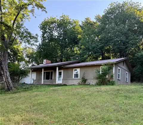 Exterior - 36 S Redbud Ave, West Fork, AR 72774 photo 2 of 6