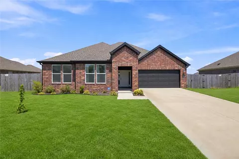 264 Idaho Ave, Farmington, AR 72730