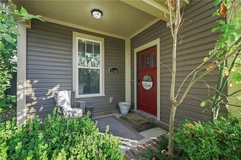 1140 S Oxbow Way, Fayetteville, AR 72704
