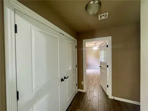 Entry Way - 3909 Clark Ave, Springdale, AR 72762 photo 3 of 4