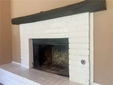 Living - 3909 Clark Ave, Springdale, AR 72762 photo 8 of 10