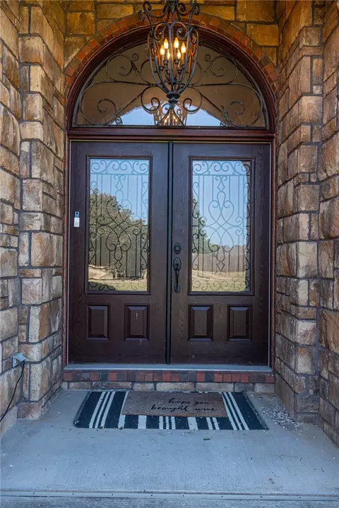 Entry Way - 1612 Granite Ln, Fort Smith, AR 72916 photo 1 of 4