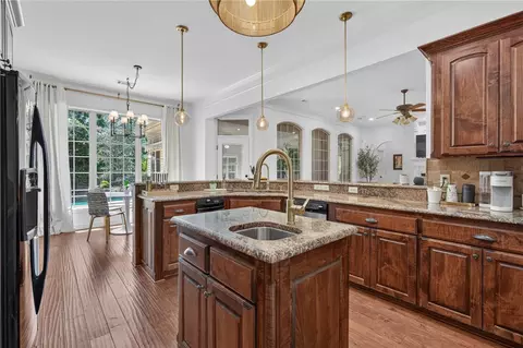 Kitchen - 1612 Granite Ln, Fort Smith, AR 72916 photo 4 of 4