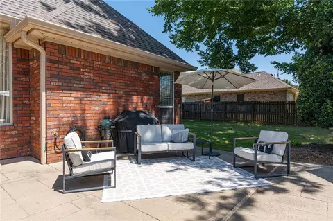 Exterior - 1612 Granite Ln, Fort Smith, AR 72916 photo 11 of 16