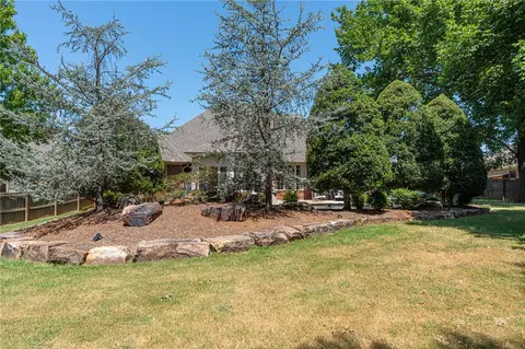 Exterior - 1612 Granite Ln, Fort Smith, AR 72916 photo 14 of 16