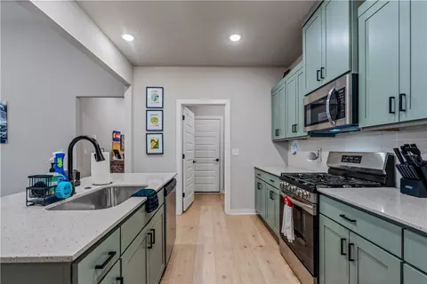 Kitchen - 3777 Tranquility St, Springdale, AR 72764 photo 2 of 3