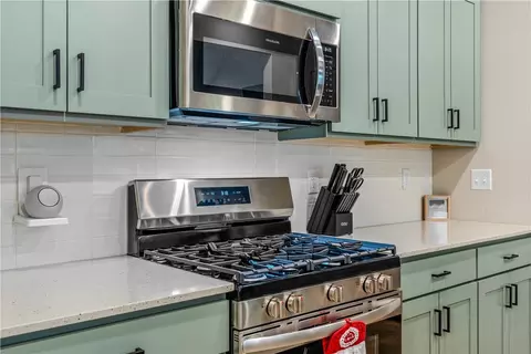 Kitchen - 3777 Tranquility St, Springdale, AR 72764 photo 3 of 3