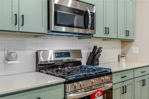 Kitchen - 3777 Tranquility St, Springdale, AR 72764 photo 3 of 3