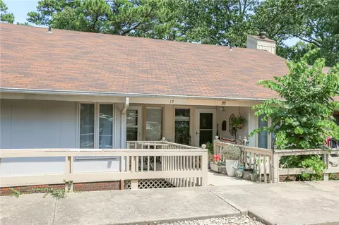 19 Britten Cir, Bella Vista, AR 72715