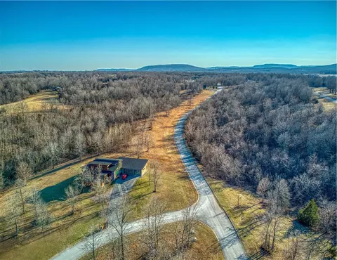 2021 Henley Dr, Harrison, AR 72601 photo 3