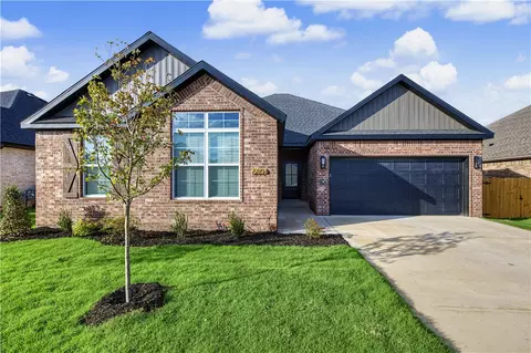 6804 SW High Meadow Blvd, Bentonville, AR 72713