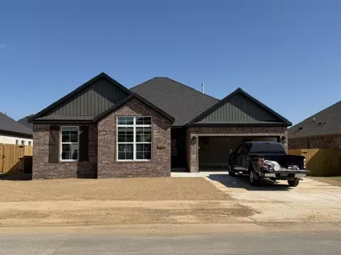 6804 SW High Meadow Blvd, Bentonville, AR 72713
