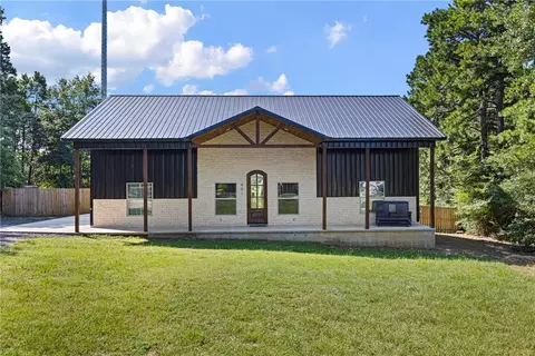 401 Mountain View Ct, Russellville, AR 72802