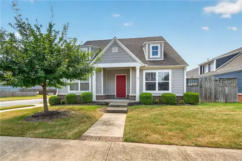 591 Longfellow Ln, Fayetteville, AR 72704