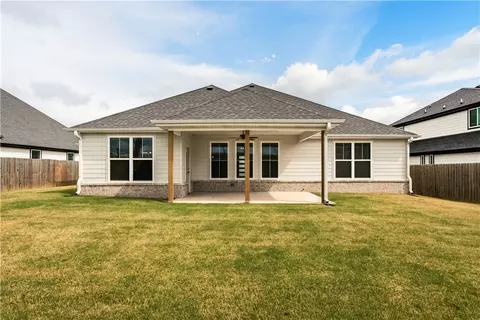 Exterior - 1111 Red Maple St, Centerton, AR 72719 photo 2 of 2