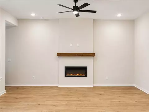 Living - 3930 Repose St, Springdale, AR 72764 photo 3 of 3