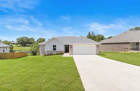 238 Lavona Ln, Huntsville, AR 72740