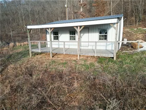 Exterior - 3103 3051 Nc 8401, Jasper, AR 72641 photo 3 of 16