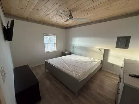 Bedroom - 3103 3051 Nc 8401, Jasper, AR 72641 photo 1 of 5