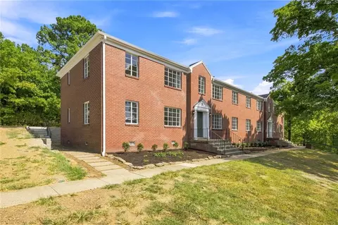 15 W Prospect #A1, Fayetteville, AR 72701