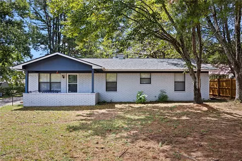 11 Fontaine Dr, Clarksville, AR 72830