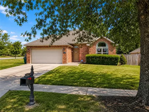 3682 W Grouse Rd, Fayetteville, AR 72704