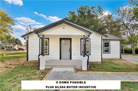 100 Quincy Ave, Lincoln, AR 72744