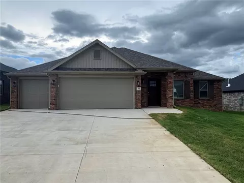 253 Eagle Mountain St, Prairie Grove, AR 72753