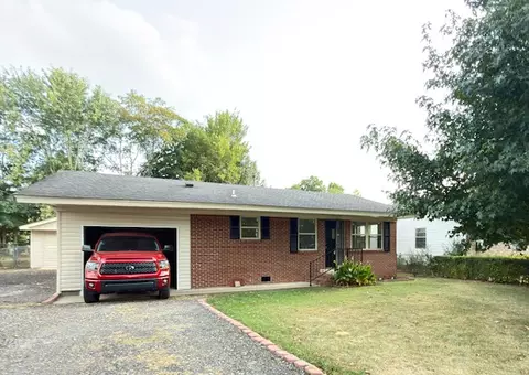 1404 Ash St, Danville, AR 72833