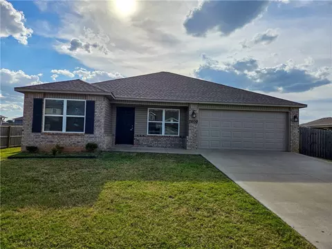 Exterior - 2809 Bauer St, Pea Ridge, AR 72751 photo 6 of 6