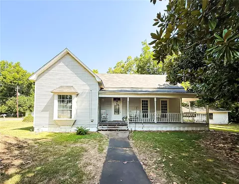 306 NW 2nd St, Atkins, AR 72823