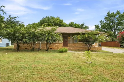 704 Shipley St, Springdale, AR 72764