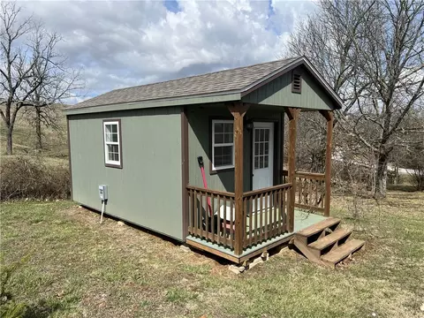 Exterior - 20073 Ar-21, Ponca, AR 72670 photo 7 of 13