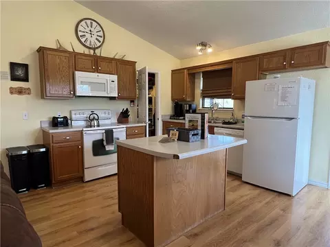 Kitchen - 20073 Ar-21, Ponca, AR 72670 photo 1 of 4