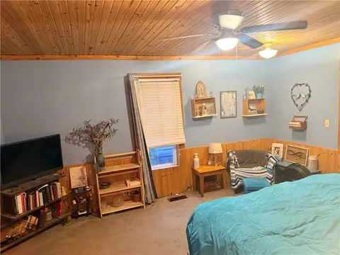 Bedroom - 323 3rd St, Watts, OK 74964 photo 2 of 3