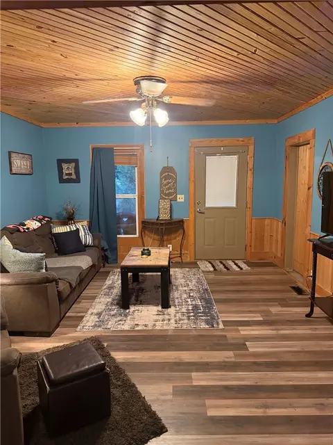 Living - 323 3rd St, Watts, OK 74964 photo 1 of 1