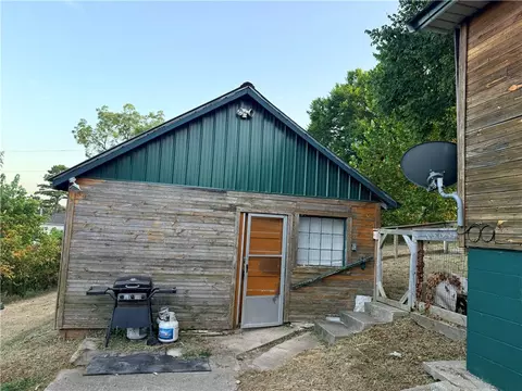 Other - 323 3rd St, Watts, OK 74964 photo 3 of 9
