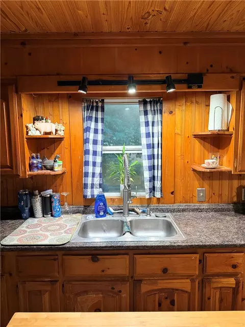 Kitchen - 323 3rd St, Watts, OK 74964 photo 3 of 4