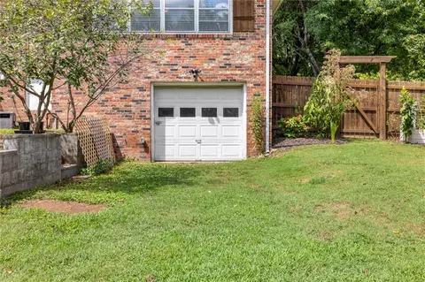 Exterior - 1001 Eugene St, Harrison, AR 72601 photo 8 of 12