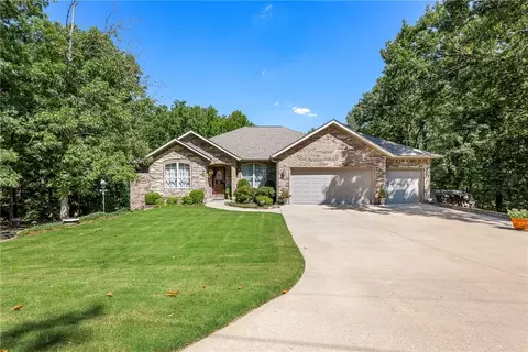 8 Barley Ln, Bella Vista, AR 72714